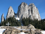Piatra Singuratică (1587 m) – Vârful Ascuțit (Ecem – 1707 m)