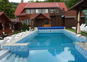 Csiger-Ady-accommodation-guesthouse-romania